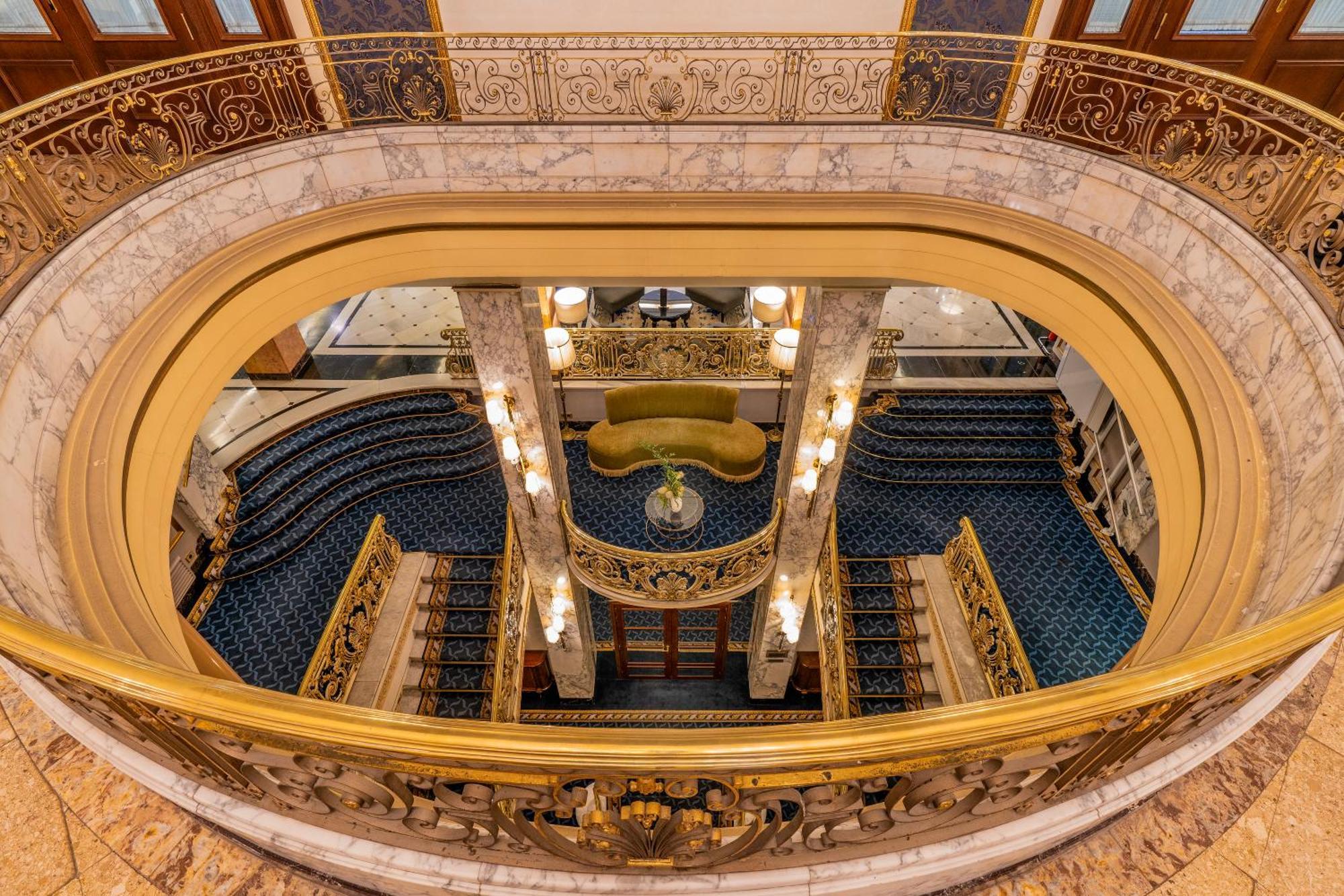 El Avenida Palace — Foto’s 2